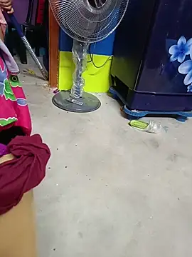 reya743 online show from 04-10-26, 11:42