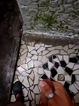 SALCEDO 041198 online show from 10-20-25, 12:16