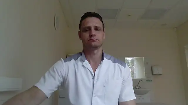 Freeze Fire online show from 10-09-25, 05:38