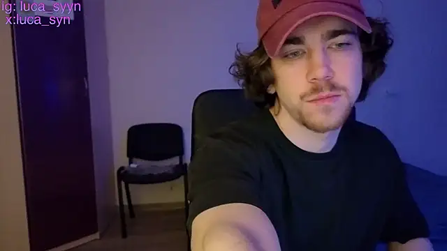 Snapshot of luca_syn chatting on 02-09-26, 07:07 luca syn online show from 02-09-26, 07:07