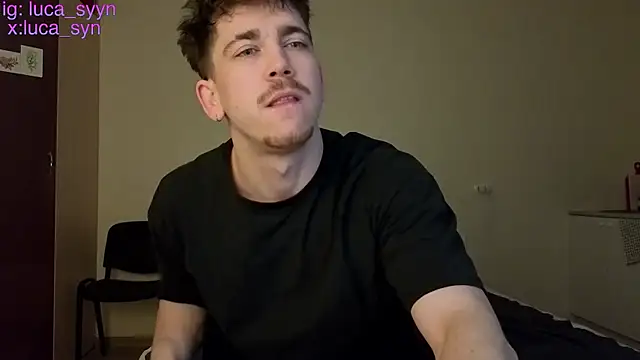 Snapshot of luca_syn chatting on 03-22-26, 07:17 luca syn online show from 03-22-26, 07:17