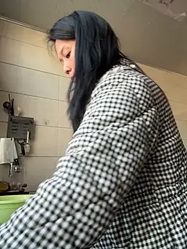 aoyo66 online show from 10-24-25, 01:03