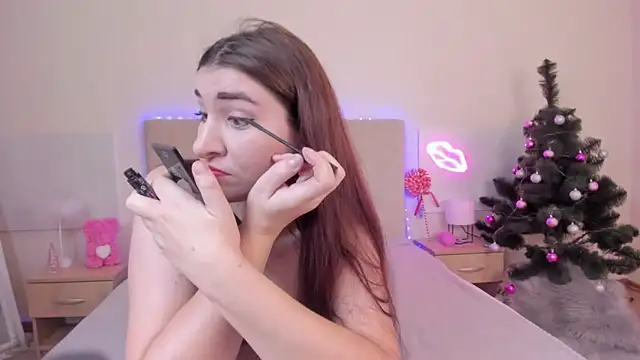 TrishaDarks online show from 12-14-25, 06:30