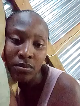 Snapshot of l4_love chatting on 03-10-26, 04:01 l4 love online show from 03-10-26, 04:01