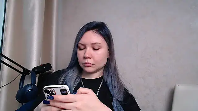 Snapshot of Kyserina chatting on 10-10-25, 11:09 Kyserina online show from 10-10-25, 11:09