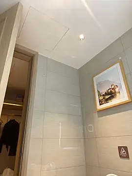 miumiu-66 online show from 09-30-25, 08:03