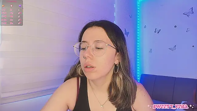 sweettvera online show from 03-28-26, 01:43