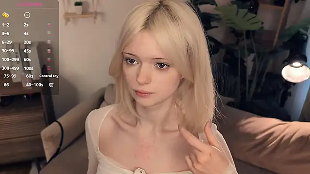 LaureMestler online show from 04-14-26, 08:09