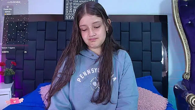 Krystal Heartss online show from 11-21-25, 02:49