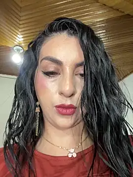 Snapshot of LlianneDiamond1 chatting on 08-04-26, 04:53 LlianneDiamond1 online show from 08-04-26, 04:53