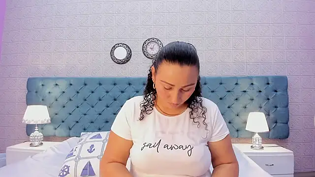 VaniaRose online show from 11-23-25, 07:24