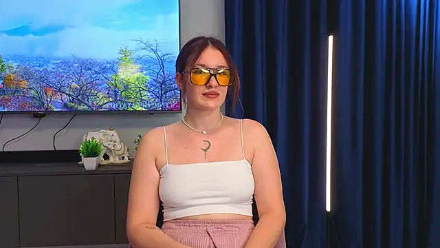 MarlaSemonick online show from 10-03-25, 07:22