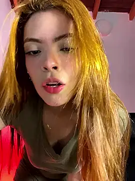 Snapshot of Bleer_Rousse chatting on 06-09-26, 11:11 Bleer Rousse online show from 06-09-26, 11:11