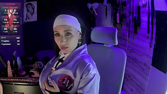 lucyheartfillia11 online show from 11-12-25, 11:54