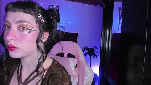 kitty  chs online show from 03-04-26, 06:08