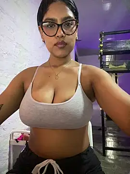 miiabrown18 online show from 04-10-26, 08:57