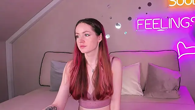 Berta Kelly online show from 10-30-25, 01:18