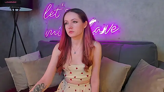 Berta Kelly online show from 11-08-25, 01:28