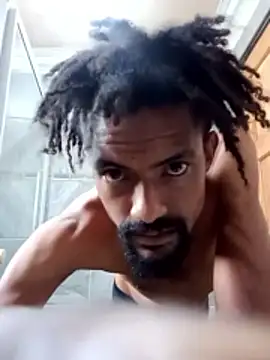 Snapshot of Goofygoody17 chatting on 01-13-26, 10:09 Goofygoody17 online show from 01-13-26, 10:09