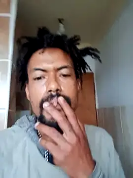 Snapshot of Goofygoody17 chatting on 01-15-26, 05:01 Goofygoody17 online show from 01-15-26, 05:01