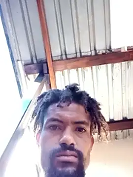 Snapshot of Goofygoody17 chatting on 02-07-26, 05:33 Goofygoody17 online show from 02-07-26, 05:33