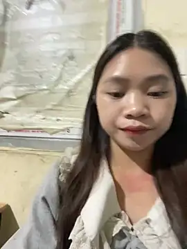 Snapshot of Mayy1 chatting on 05-02-26, 02:05 Mayy1 online show from 05-02-26, 02:05