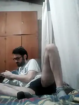 Fefede97  online show from 12-01-25, 01:38