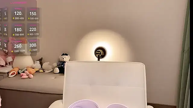 Luna--1 online show from 07-16-26, 03:18