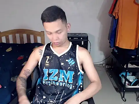 Snapshot of asianmonstercock05 chatting on 10-01-25, 01:11 asianmonstercock05 online show from 10-01-25, 01:11