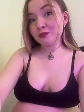 Amalie Smith online show from 05-20-26, 11:27