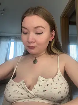 Amalie Smith online show from 05-22-26, 07:37