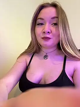 Amalie Smith online show from 05-30-26, 07:16