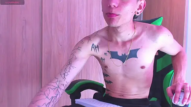 Skinny batman online show from 10-21-25, 03:13