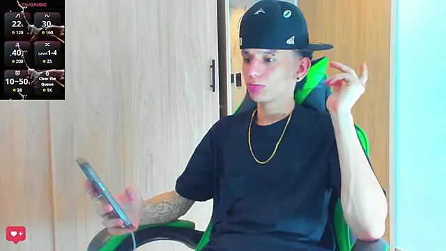 Skinny batman online show from 10-29-25, 03:20