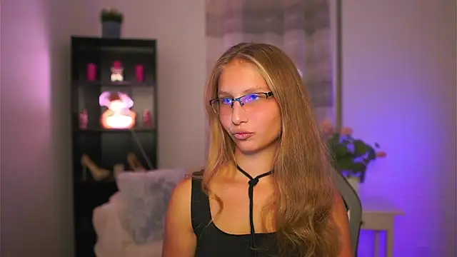 emmie murray online show from 10-10-25, 06:07