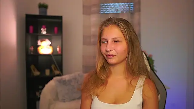 emmie murray online show from 10-30-25, 01:56