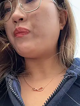 redrose520 online show from 03-07-26, 09:28