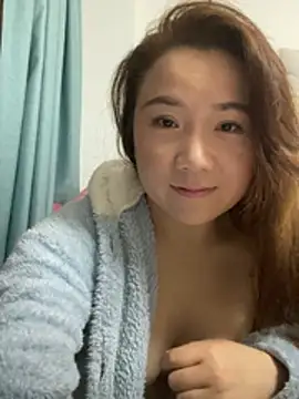 Snapshot of Momo-9988 chatting on 03-22-26, 04:10 Momo-9988 online show from 03-22-26, 04:10