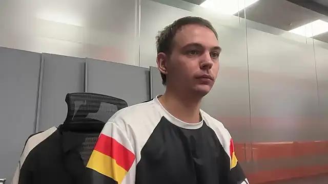 Snapshot of apachai_test chatting on 03-02-26, 09:16 apachai test online show from 03-02-26, 09:16