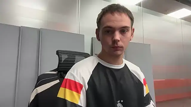 Snapshot of apachai_test chatting on 03-09-26, 02:21 apachai test online show from 03-09-26, 02:21