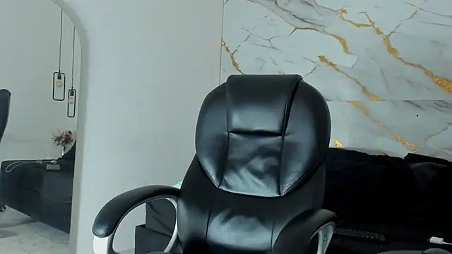 Miike Stone1 online show from 11-18-25, 03:49