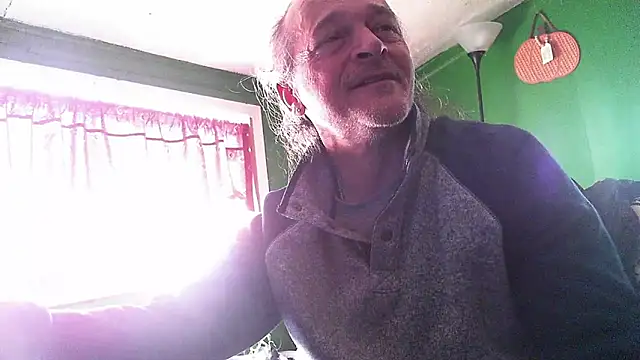 HippieDad333 online show from 01-31-26, 07:11