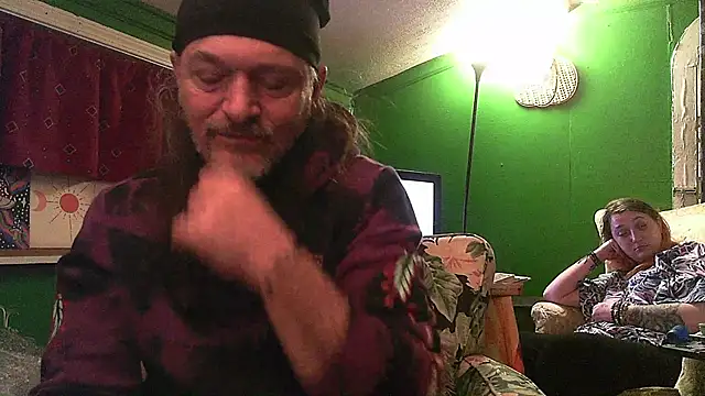 HippieDad333 online show from 04-11-26, 03:55