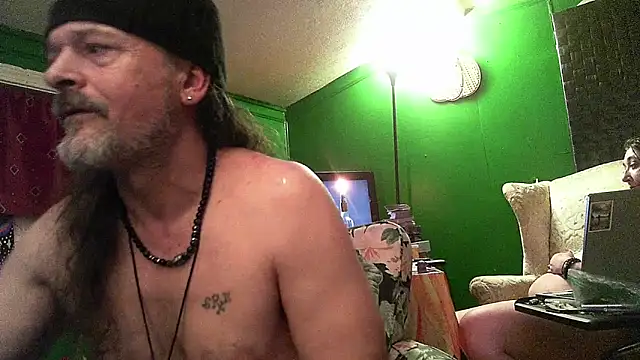 HippieDad333 online show from 04-16-26, 09:21