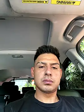 Snapshot of juanjR11 chatting on 09-27-25, 04:34 juanjR11 online show from 09-27-25, 04:34