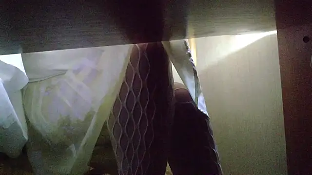 Snapshot of LilithsEve chatting on 03-19-26, 04:38 LilithsEve online show from 03-19-26, 04:38