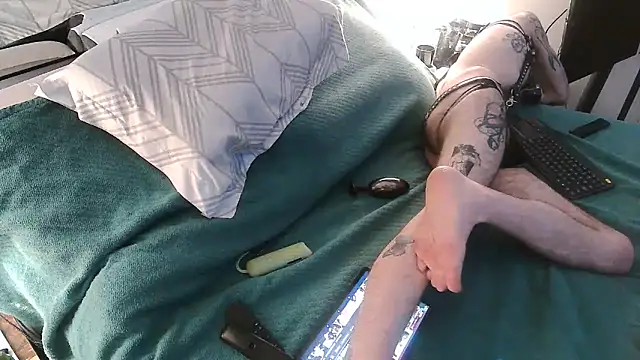 hungbot online show from 12-03-25, 01:31