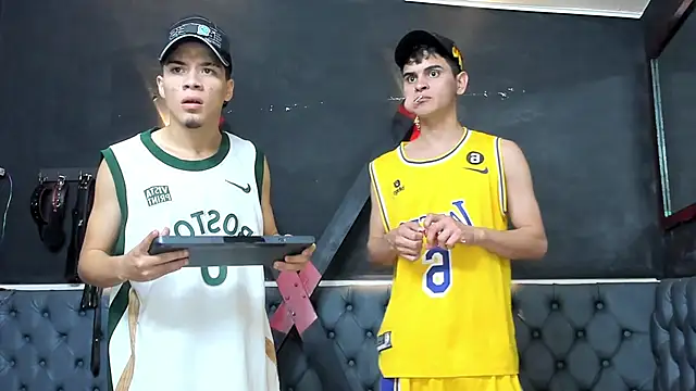 Snapshot of liam_coleman25 chatting on 11-27-25, 04:58 liam coleman25 online show from 11-27-25, 04:58