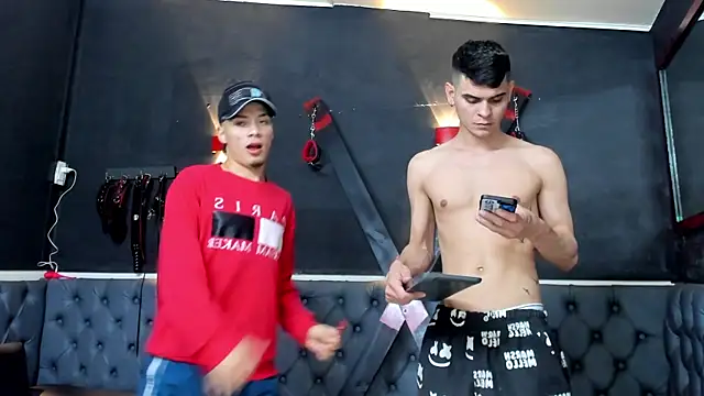 Snapshot of liam_coleman25 chatting on 12-05-25, 04:54 liam coleman25 online show from 12-05-25, 04:54