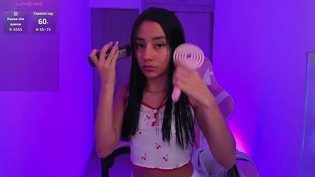 Snapshot of ISABELFORYOU1 chatting on 11-12-25, 05:02 ISABELFORYOU1 online show from 11-12-25, 05:02